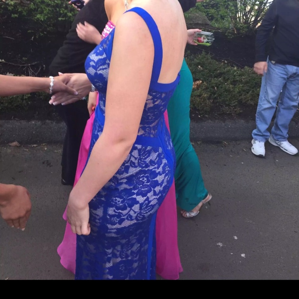 Prom Dress! - Picture 3 of 3